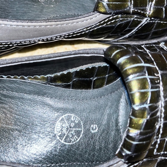 ara Women’s Green Croc Embossed Leather Loafers Sz-6 - Picture 3 of 9